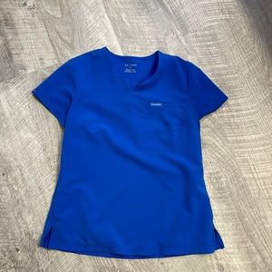 Scrub top